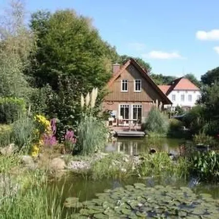 In Mit Garten By Interhome *