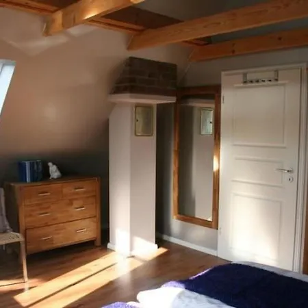 In Mit Garten By Interhome *