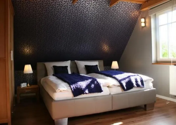 In Mit Garten By Interhome بيت للعطل *